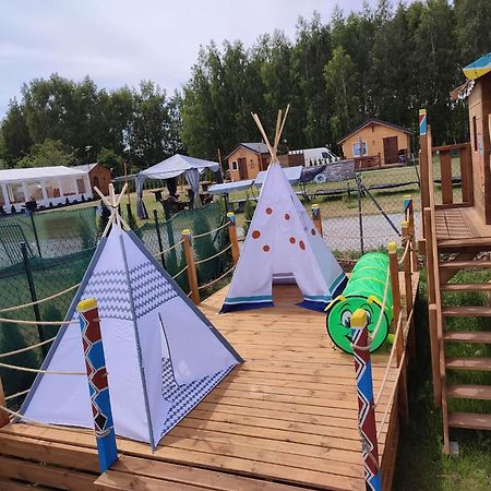 Готель Indiana Camp - 150 M Od Suntago Park Grabce-Towarzystwo Екстер'єр фото