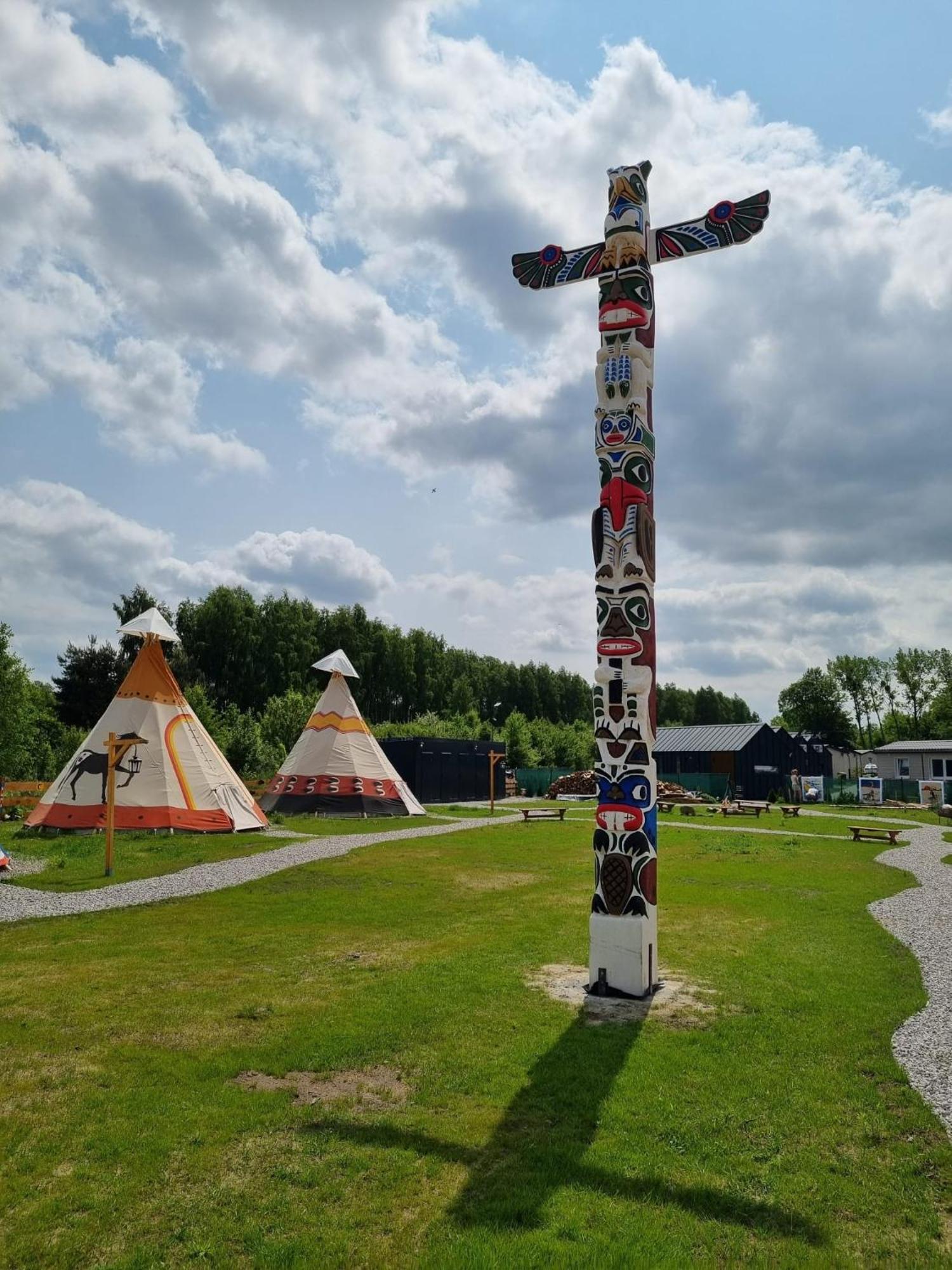 Готель Indiana Camp - 150 M Od Suntago Park Grabce-Towarzystwo Екстер'єр фото